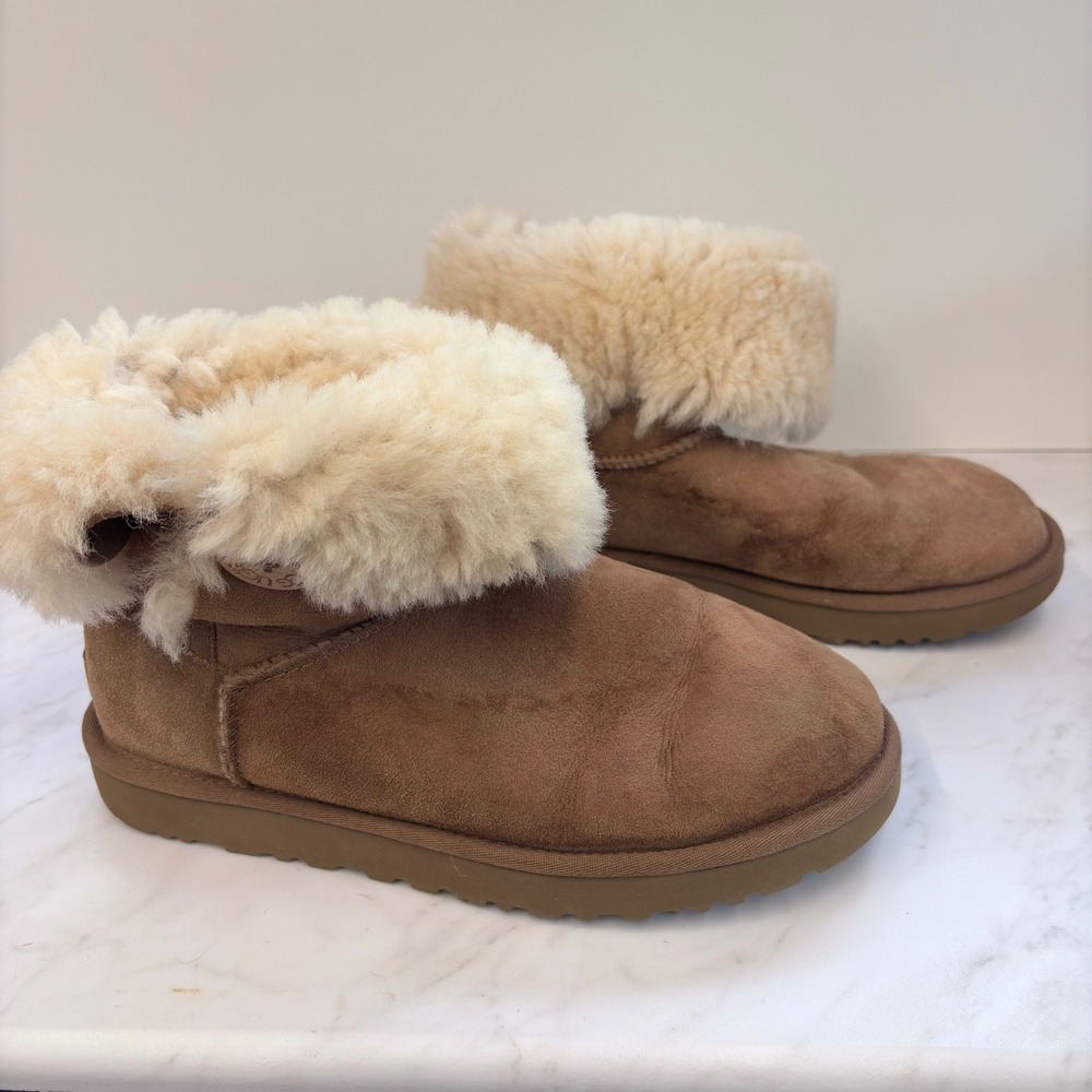 UGG Button Boots Women's 10 Chestnut - Shearling Cabin Core Cozy - Picture 6 of 9